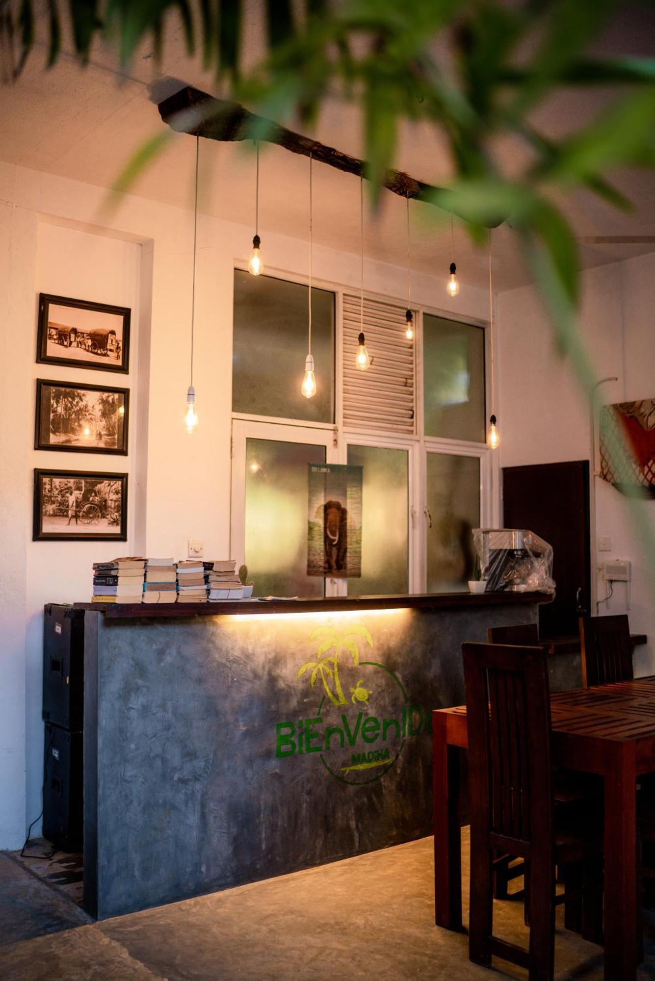 Bienvenido Cozy Madiha Hotel Matara Kültér fotó