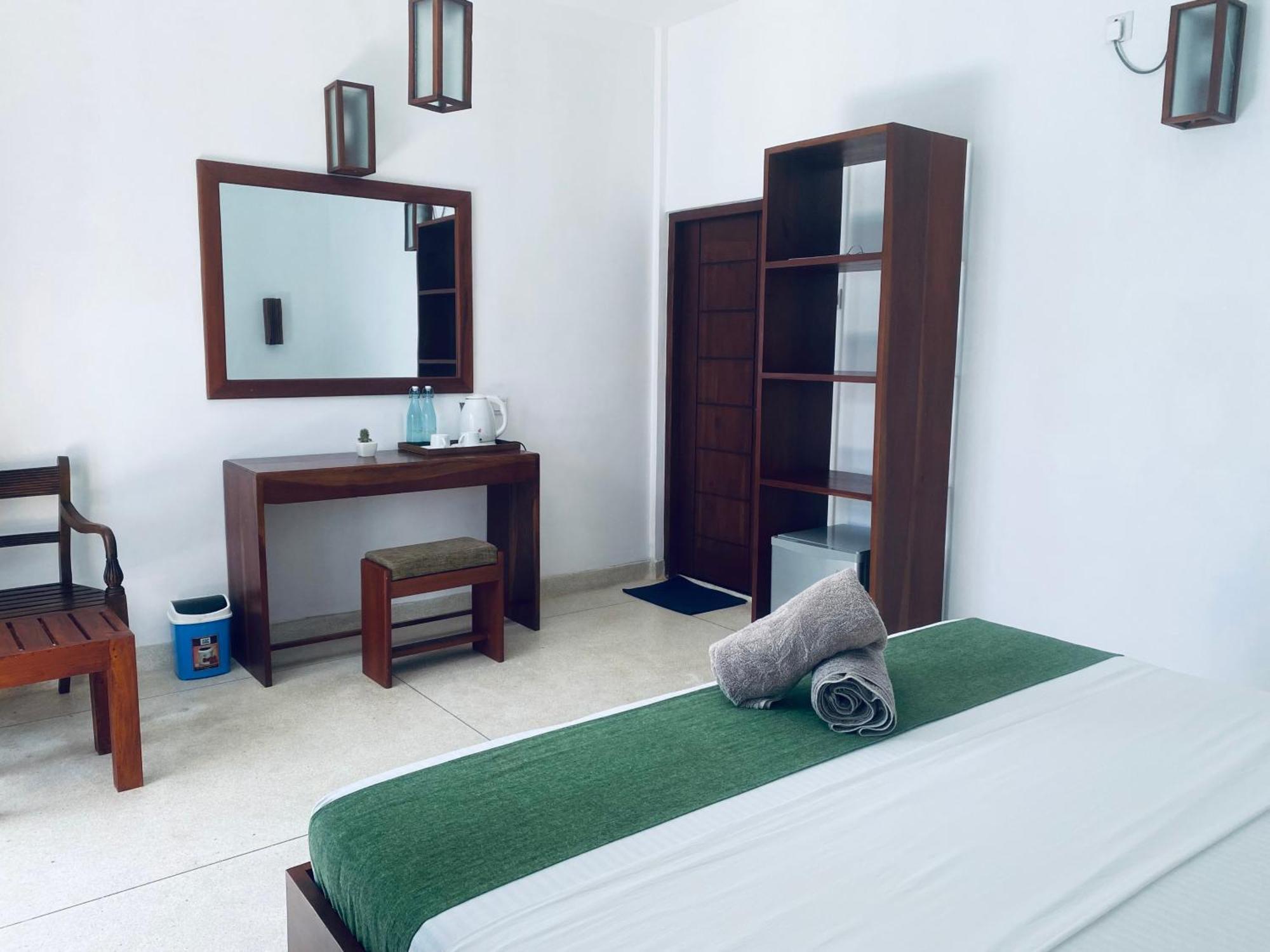 Bienvenido Cozy Madiha Hotel Matara Kültér fotó